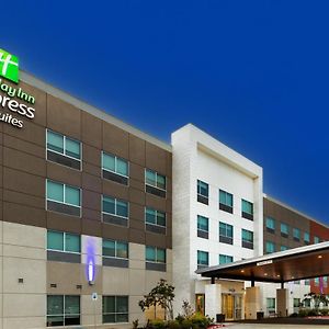 Holiday Inn Express & Suites - Stafford Nw - Sugar Land, An Ihg Hotel Exterior photo