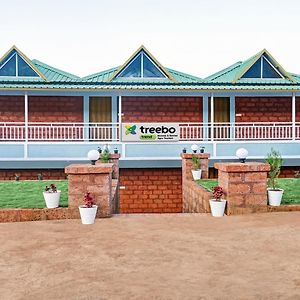 Hotel Treebo Blooms & Berries Agro Tourism Mahābaleshwar Exterior photo