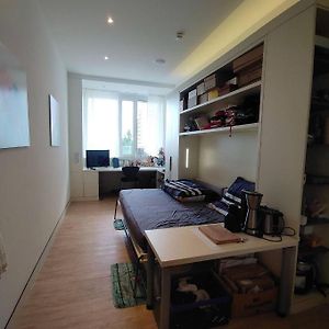Sharing Studio Apartment With Me Monachium Exterior photo