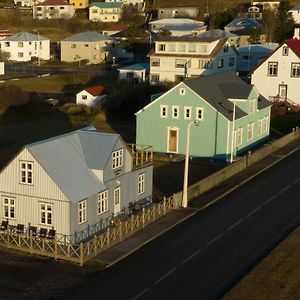 Hotel Palshus Patreksfjordur Exterior photo