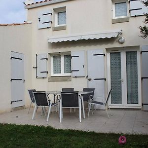 Willa Maison De Vacances A Oleron : Proche Port, Plage, Jardin, Terrasse, Garage - 6 Couchages - Fr-1-246A-62 Saint-Pierre-d'Oleron Exterior photo