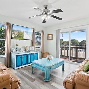 Willa Beachside Serenity Escape - Private 3Br And 2Ba, Dog Friendly Duplex Oasis, Steps To Shore! Melbourne Exterior photo