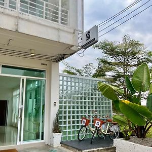 Hotel Pb Place @ Kwan Payao Phayao Exterior photo