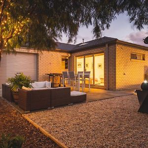 Willa La Casa Serenita - Peaceful Getaway In Geelong Moolap Exterior photo