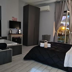 Esposito Plaza- Rooms & Suite Neapol Exterior photo