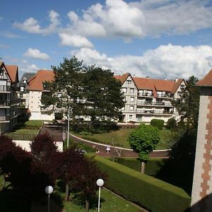 Apartament Sevigne Plage Deauville Exterior photo