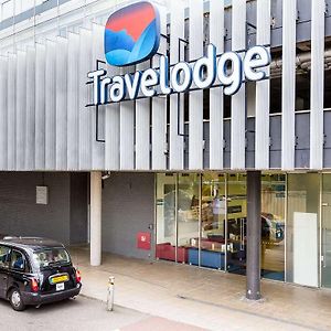 Travelodge London Chessington Tolworth Exterior photo