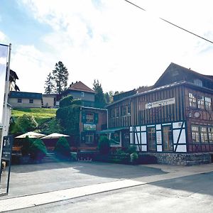 Gasthof&Pension Schwarzer Adler Masserberg Exterior photo