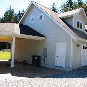 Hotel The Loft At The Nisqually Highland Ranch Eatonville Exterior photo