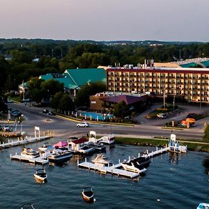 Harbor Shores On Lake Geneva Exterior photo