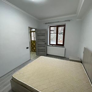 Margaryan'S Apartment Giumri Exterior photo