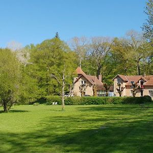 Willa Gite Dans Un Domaine Historique Chevreuse Exterior photo