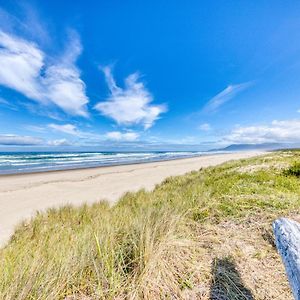 Willa Rockaway Beachside Bungalow Plus Blue Ocean Bungalow Exterior photo