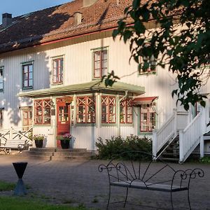 Hotel Tva Skyttlar Örby Exterior photo