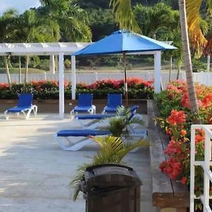 Willa Snooze At Oceanpointe Lucea Exterior photo