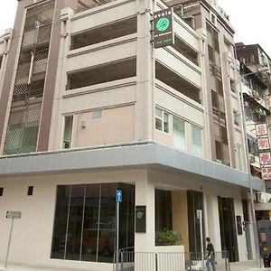 Hotel Ovolo West Kowloon Hongkong Exterior photo