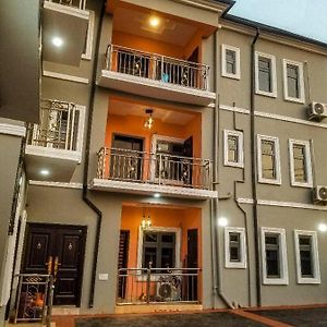 Remarkable 2-Bed Apartment In Asaba Exterior photo