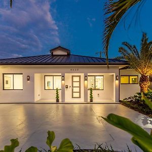 Willa Coastal Glam Fort Lauderdale Exterior photo