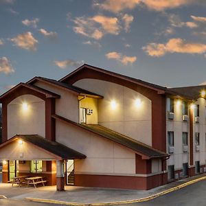 Hotel Super 8 By Wyndham Waynesburg - Recently Renovated! 20Mi From Wvu! Exterior photo