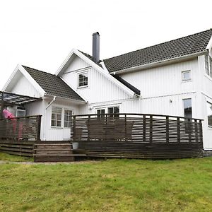 Lovely Holiday Home In Gothenburg Near The Sea Exterior photo