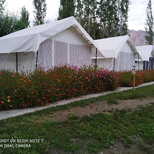 Hotel Lumbini Camp Hunder, Nubra Valley Leh Exterior photo