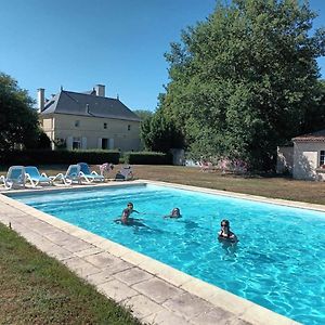 Hotel Demeure De Mauge Saint-Leger-de-Montbrillais Exterior photo