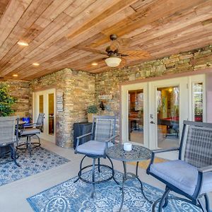 West Union Townhome With Patio And Lake View Exterior photo