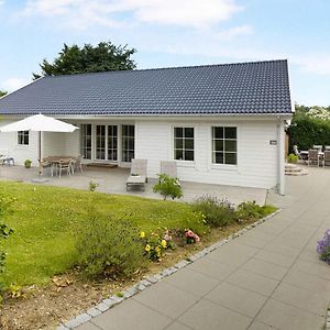 New And Cosy House Near Beautiful Beach And Nature Hornbæk Exterior photo