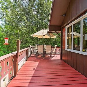 Willa Vibrant Putney Cabin With Fire Pit Hike And Ski! Exterior photo