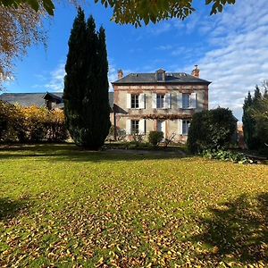 Willa 'L' Editeur' - Maison De Maitre Honfleuraise. La Rivière-Saint-Sauveur Exterior photo