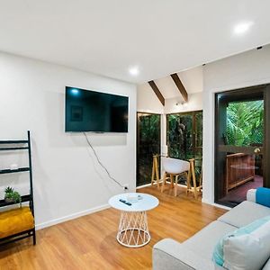 Apartament A 1Br Slice Of Titirangi Heaven - Wifi - Netflix Auckland Exterior photo