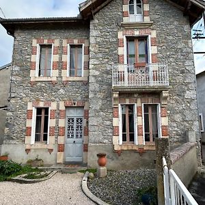 Willa Maison Mitoyenne Dans Quartier Calme Saleich Exterior photo