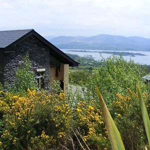 Charming Two Bedroom Cottage With Magnificent Sea Views. 10 Minutes From Kenmare Exterior photo