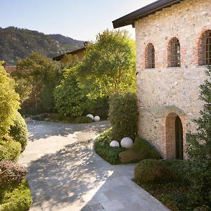 Il Borgo - 1711 Luxury Guest House Arlate Exterior photo