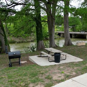 River Trail Cottages Kerrville Exterior photo