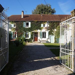 Bed and Breakfast Presbytere Sauville  Exterior photo