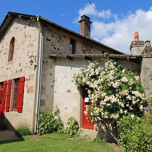 Willa Le Jardin Saint-Priest-Taurion Exterior photo