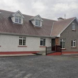 Willa Spacious 6 Bed House 10 Minutes From Knock Airport Ballaghaderreen Exterior photo