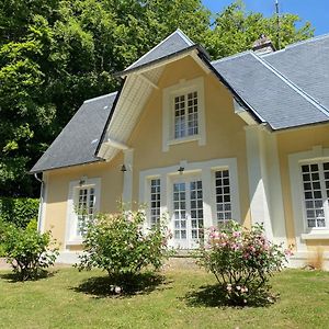 Willa La Maison Du Gardien, Chateau De Lavenue Pierrefitte-en-Auge Exterior photo