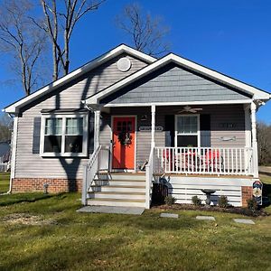 Our Happy Place In Colonial Beach Exterior photo