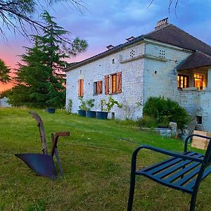 Willa Gite Domaine Des Pierres Blanches Belmontet Exterior photo