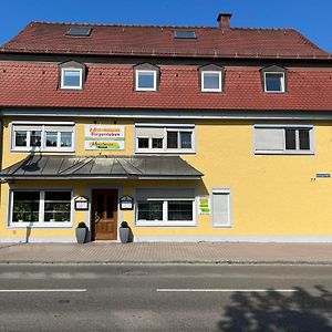 Hotel Restaurant Buergerstuben Altenstadt  Exterior photo