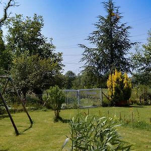 Apartament Gite A La Ferme Chaleureux Civrac-de-Blaye Exterior photo