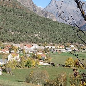 Apartament Le Puny La Motte-en-Champsaur Exterior photo