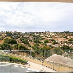 Serene 2Br Apartment With Picturesque Views By 360 Estates Marsaxlokk Exterior photo