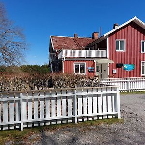 Pensjonat Flora Dekor Gastgard, Lenagarden Alingsås Exterior photo