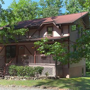 Willa Secluded Chalet - Pet Friendly Columbus Exterior photo