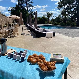 Bed and Breakfast Le Chateau Des Tourelles En Vendee La Gaubretiere Exterior photo