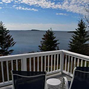 Willa Betty'S Place - Cozy Ocean Front Getaway With Views Of Casco Bay Harpswell Exterior photo