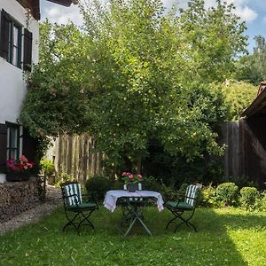 Apartament Historisches Refugium In Der Altstadt Von Ebersberg Exterior photo